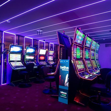 Bet25 Hotel Batumi Bagian luar foto