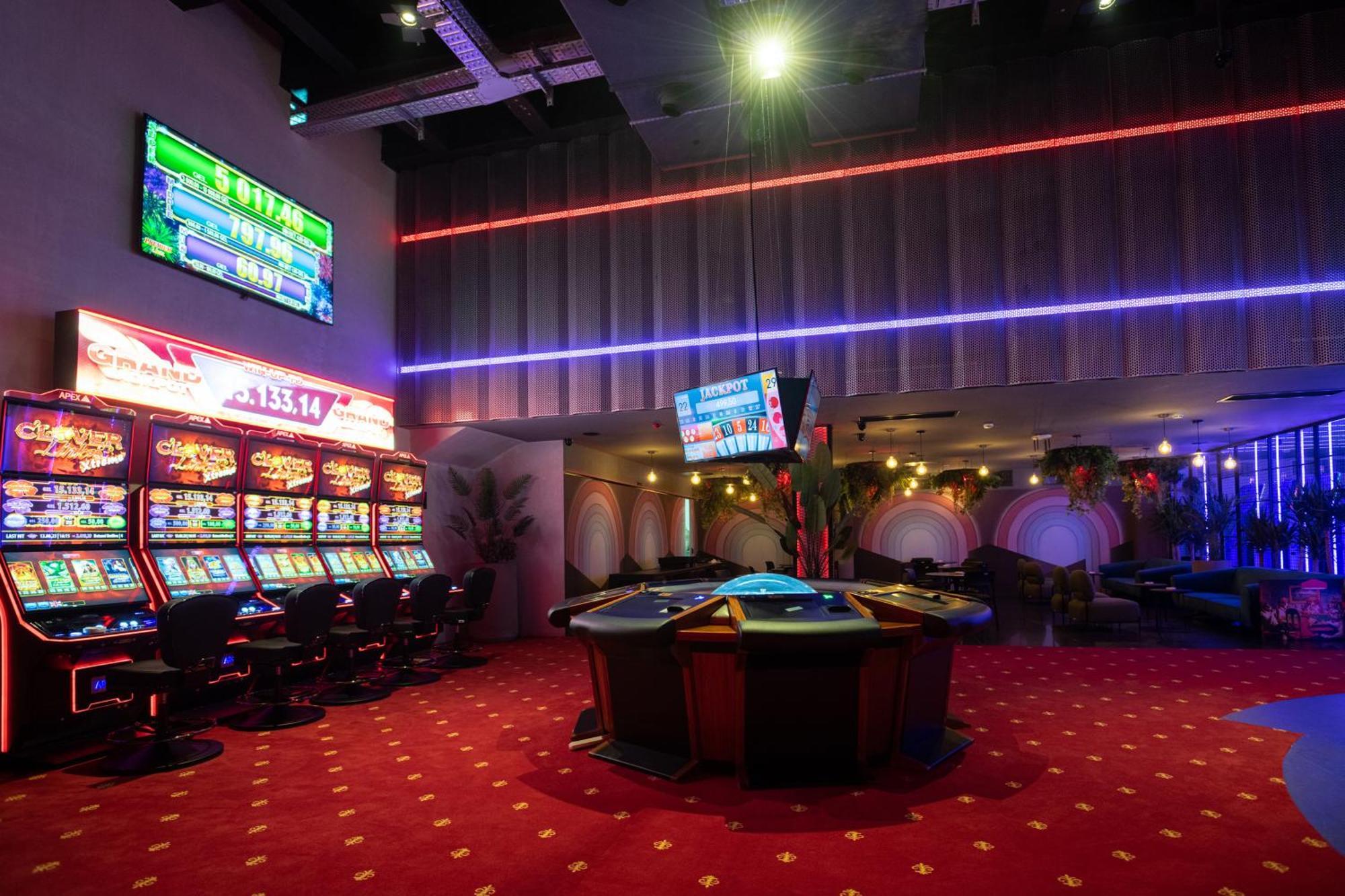Bet25 Hotel Batumi Bagian luar foto
