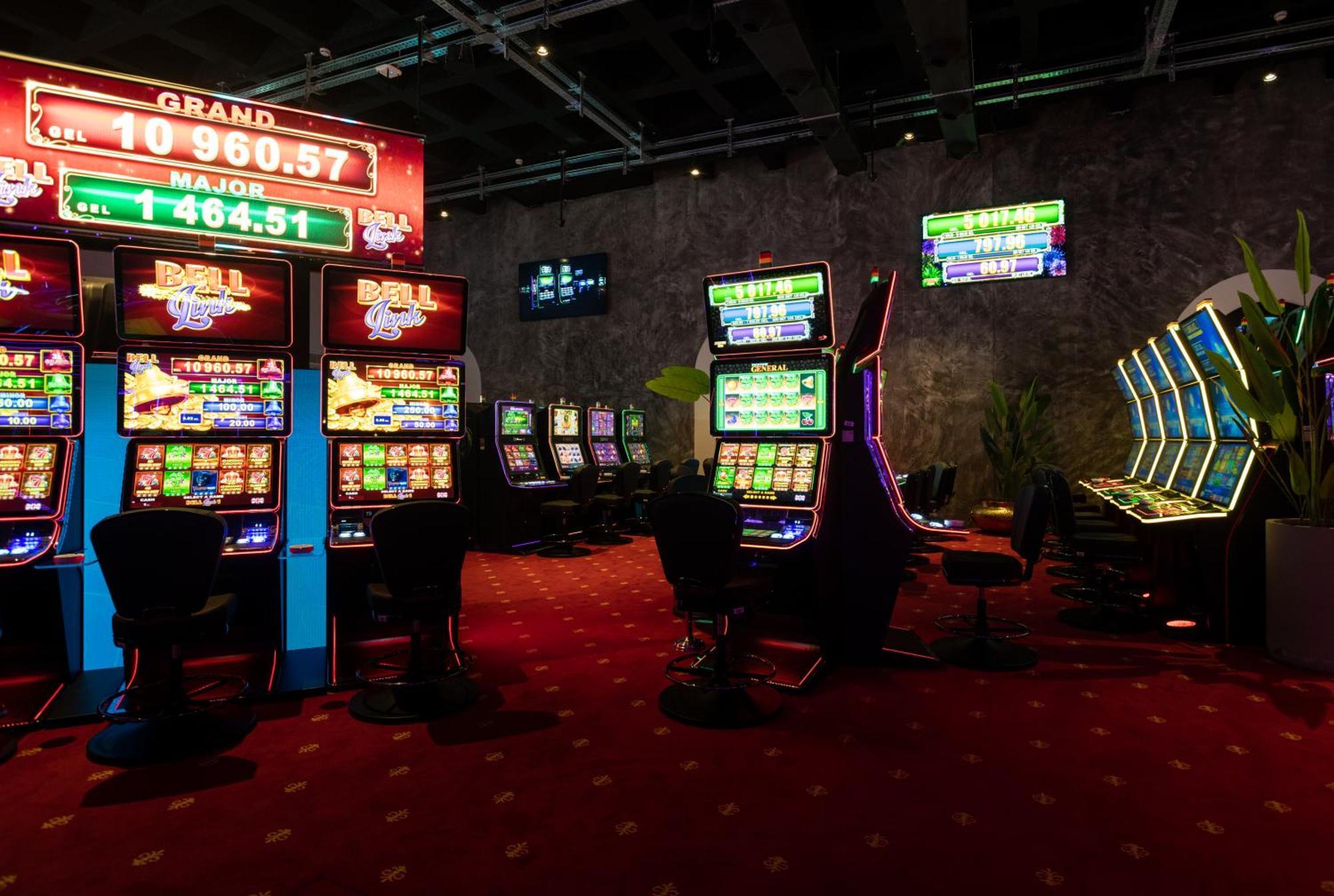 Bet25 Hotel Batumi Bagian luar foto