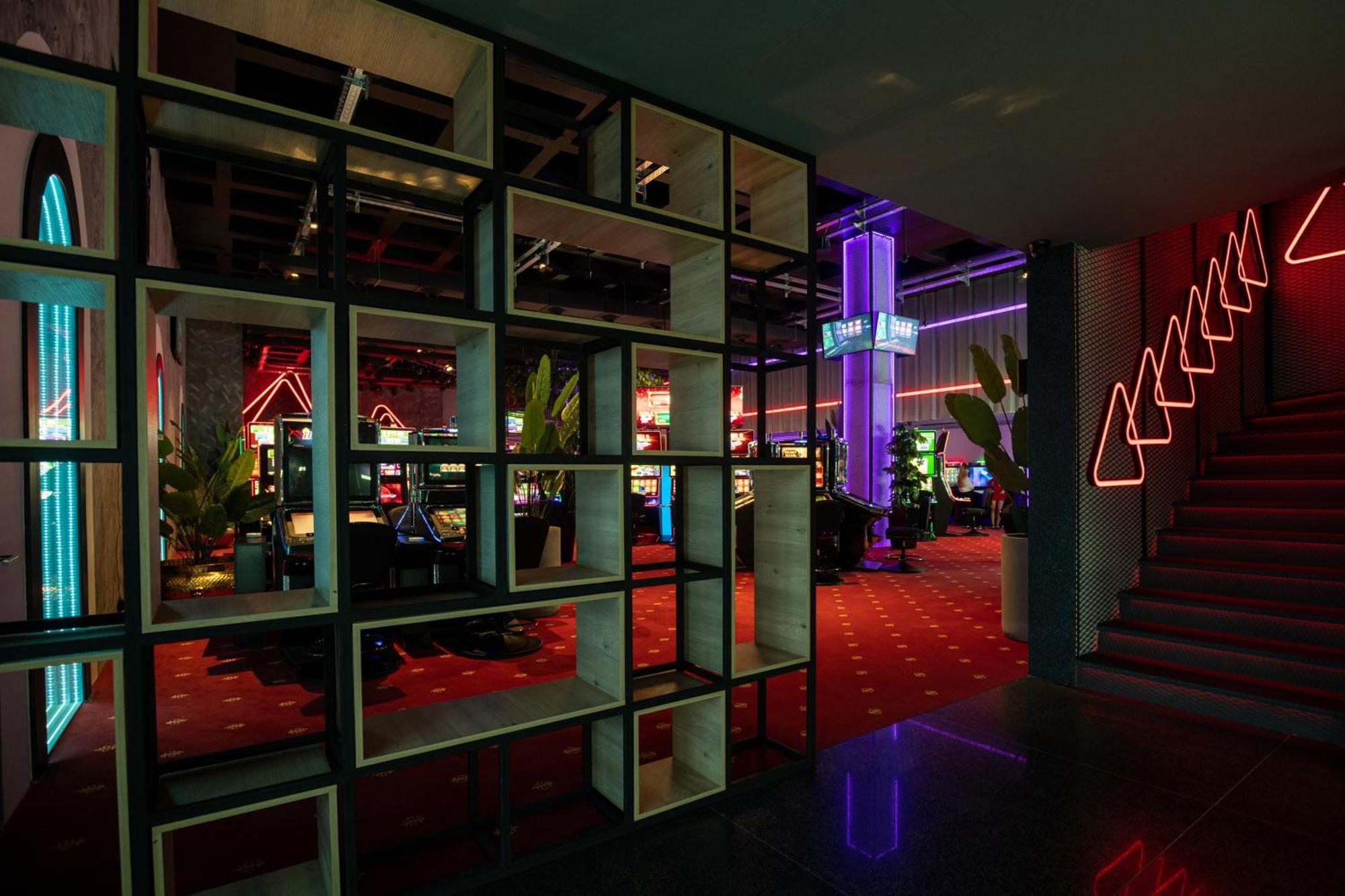 Bet25 Hotel Batumi Bagian luar foto