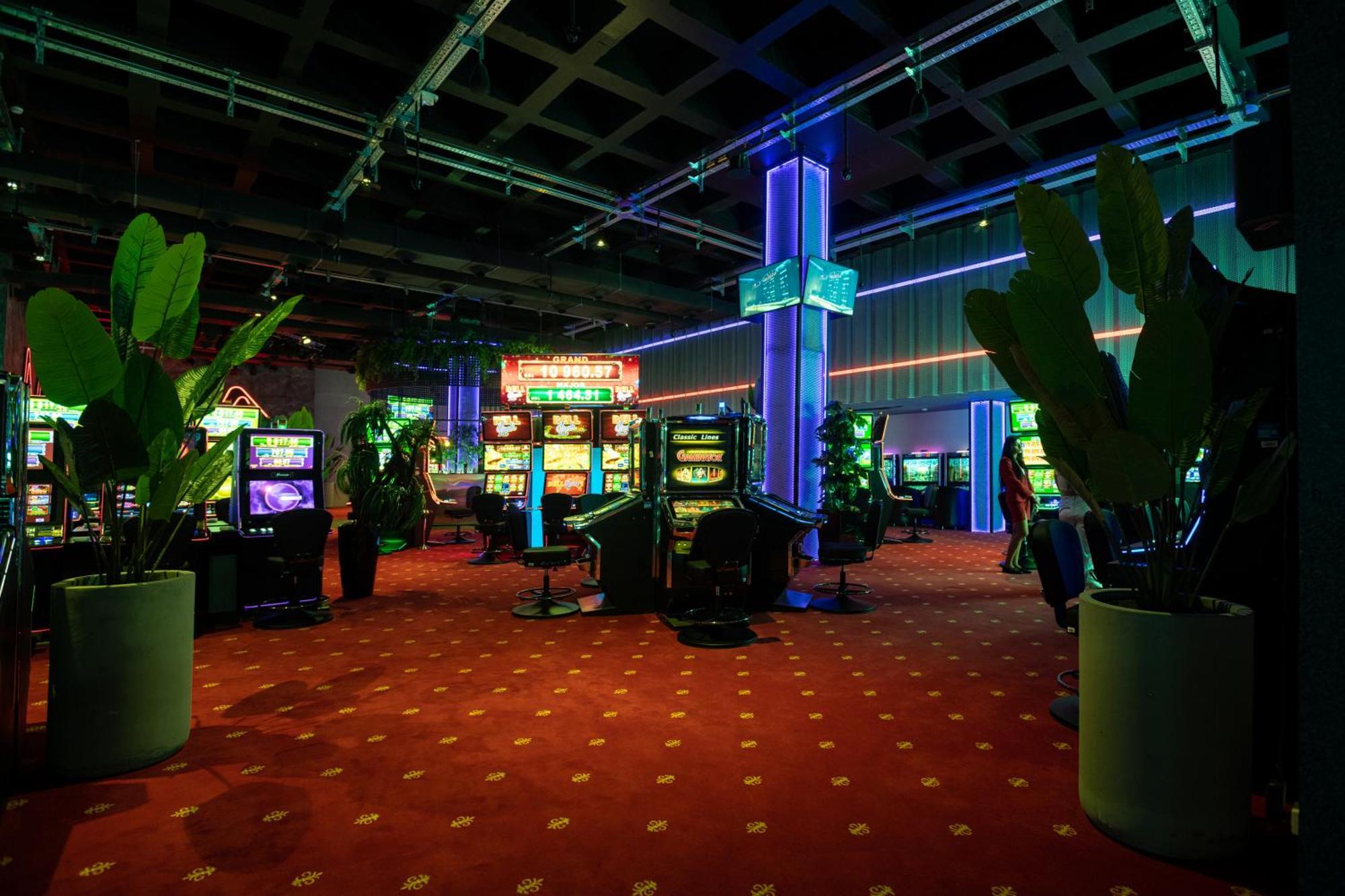 Bet25 Hotel Batumi Bagian luar foto