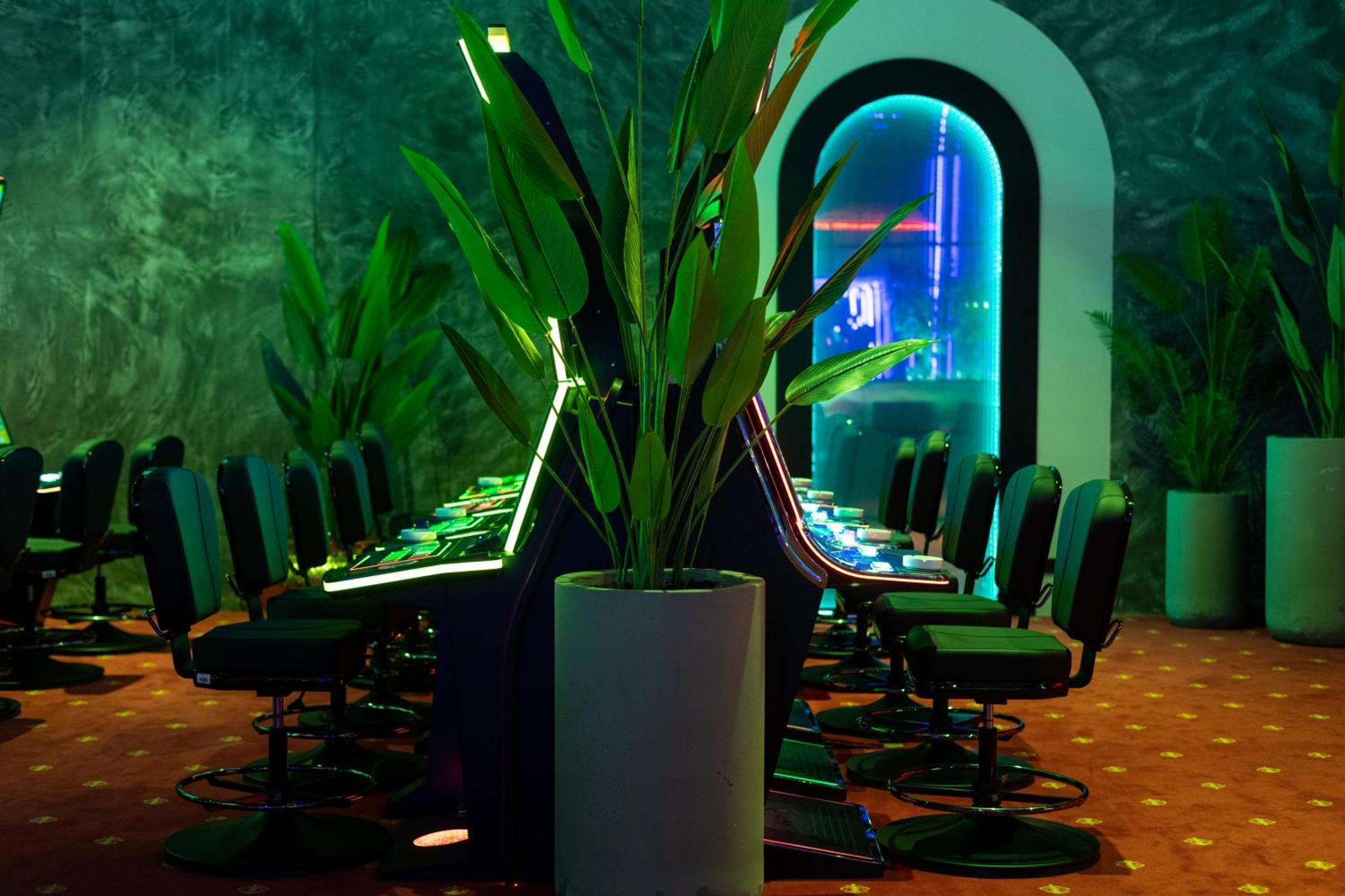 Bet25 Hotel Batumi Bagian luar foto